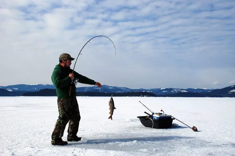 Experience the Thrill of Ice Fishing in the UK Live Casino Settings
